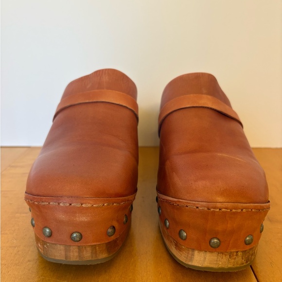 FREE PEOPLE || Calabasas Studded Platform Clog Women’s Sz 41 - Picture 3 of 16